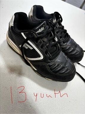 Kids Baseball Cleats